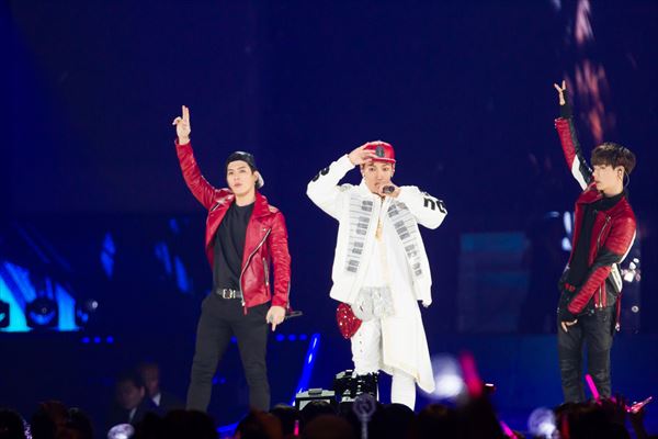 KCON 2015 Japan×M COUNTDOWN_Jun.K (From 2PM) (1)_R.jpg